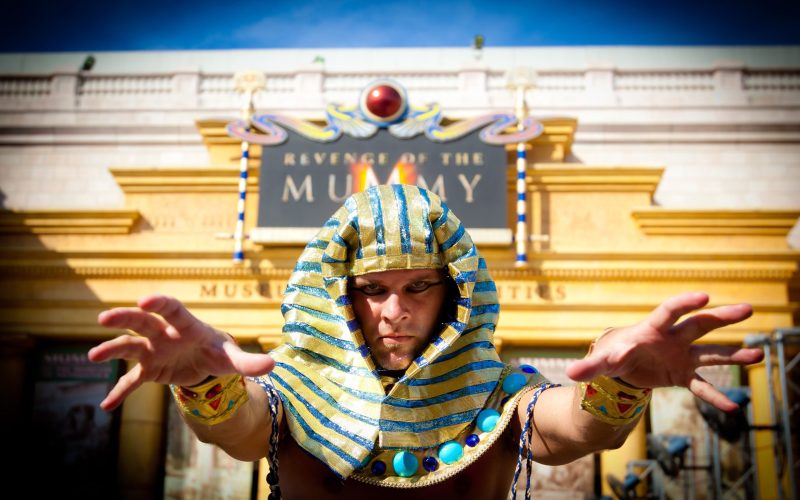 Based on the popular ÒMummyÓ films, the worldÕs first Òpsychological thrill rideÓ places riders in seeming jeopardy, bringing them face-to-face with both physical and psychological fears Ð fear of the dark, fear of bugs, fear of fire, fear of falling, fear of being out of control and more.